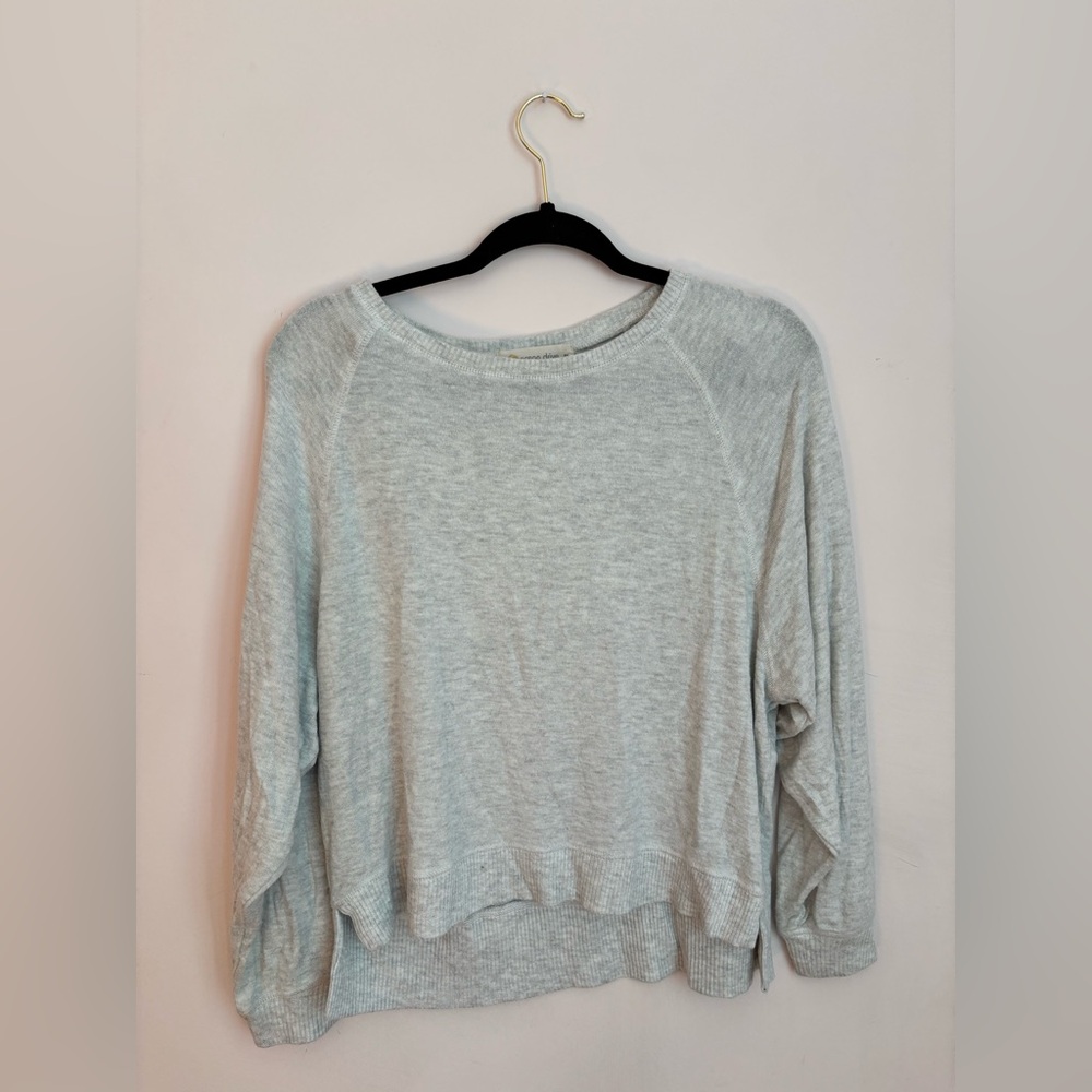 Ocean Drive Light Gray Crew Neck Sweater